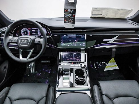 New 2025 Audi Q8 Prestige image 14