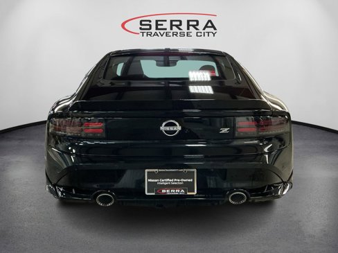 Used 2024 Nissan Z Performance w/ Floor Mat Package image 6