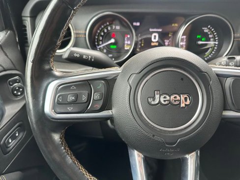 Used 2022 Jeep Wrangler Unlimited Sahara image 22