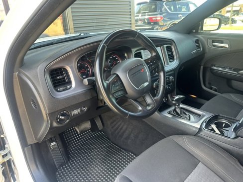 Used 2023 Dodge Charger SXT w/ Blacktop Package image 13