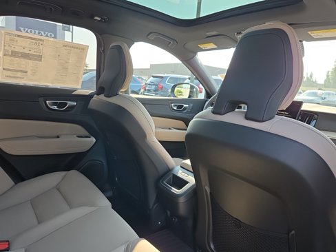 New 2026 Volvo XC60 B5 Plus w/ Protection Package Premier image 8