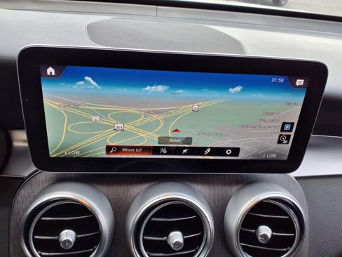 Used 2022 Mercedes-Benz GLC 300 4MATIC image 24