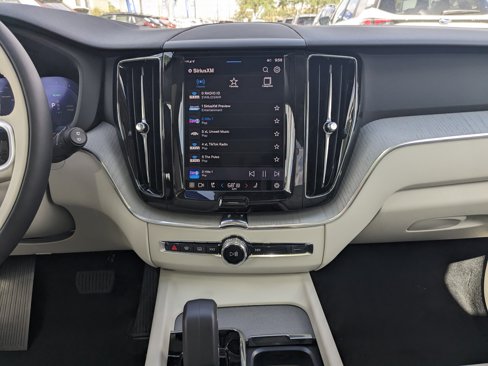 New 2025 Volvo XC60 T8 Plus w/ Protection Package Premier image 19