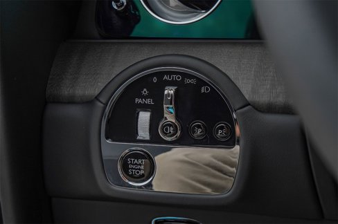New 2025 Rolls-Royce Spectre w/ Spectre Launch Package image 41