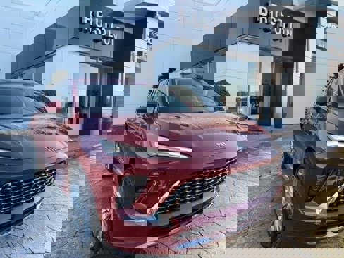 New 2025 Buick Envision Avenir image 1