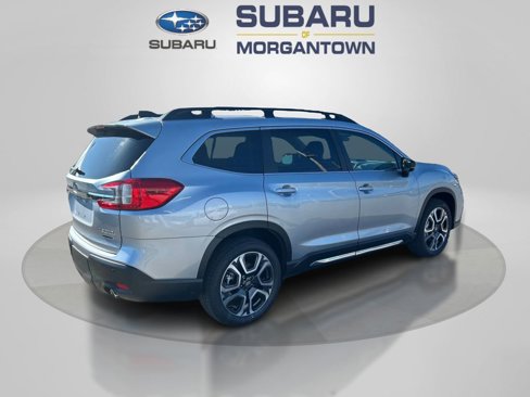 New 2025 Subaru Ascent Limited image 5
