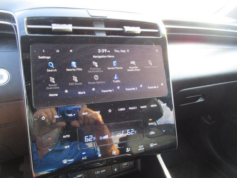 Used 2023 Hyundai Santa Cruz SEL Premium w/ Cargo Package image 10