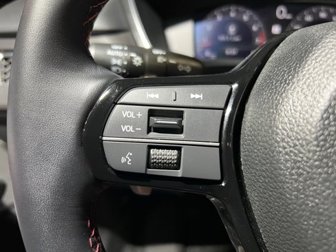Used 2025 Acura Integra A-Spec image 18