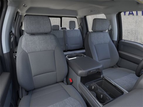 New 2025 Ford F250 XLT w/ Black Appearance Package image 10