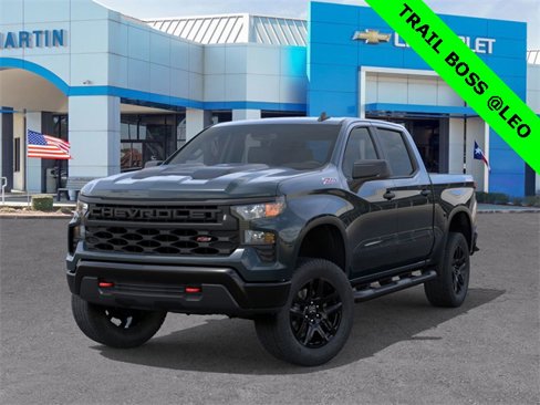 New 2026 Chevrolet Silverado 1500 Custom Trail Boss w/ LPO, Dark Essentials Package image 6