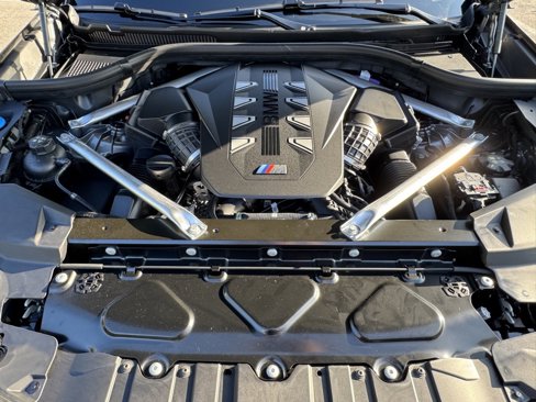 New 2026 BMW X5 M60i w/ Executive Package image 32