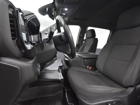Used 2024 Chevrolet Silverado 2500 LT w/ Convenience Package image 28