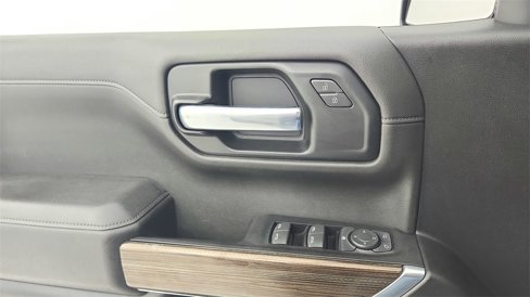 Used 2021 Chevrolet Silverado 1500 LT Trail Boss w/ Convenience Package II image 27