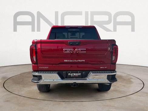 New 2026 GMC Sierra 1500 SLT image 9