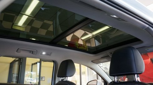 Used 2022 Volkswagen Taos SE image 48