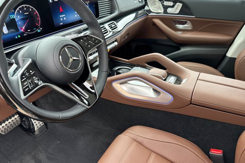 New 2026 Mercedes-Benz GLS 450 4MATIC image 10
