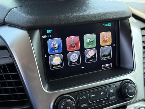 Used 2020 Chevrolet Tahoe LT image 24