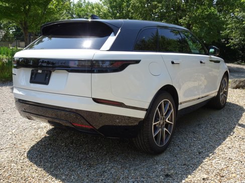 New 2026 Land Rover Range Rover Velar Dynamic SE image 10