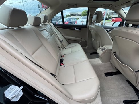 Used 2013 Mercedes-Benz C 300 4MATIC Sedan image 13