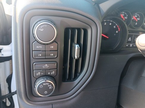New 2026 Chevrolet Silverado 1500 Custom Trail Boss w/ Dark Appearance Package image 30