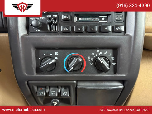 Used 1999 Jeep Wrangler Sahara image 29