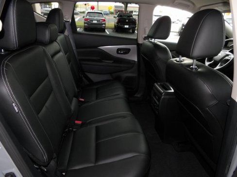 Certified 2024 Nissan Murano SV w/ SV Midnight Edition Package image 30