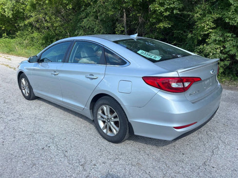 Used 2015 Hyundai Sonata SE w/ Winter Package image 8