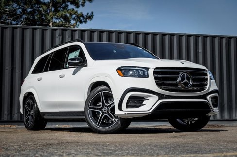 New 2026 Mercedes-Benz GLS 450 4MATIC image 1