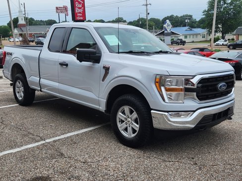 Used 2022 Ford F150 XLT w/ Equipment Group 301A Mid image 7