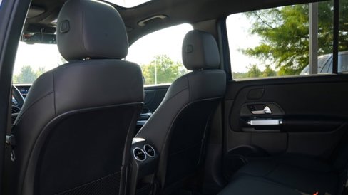 Certified 2025 Mercedes-Benz GLB 250 image 53