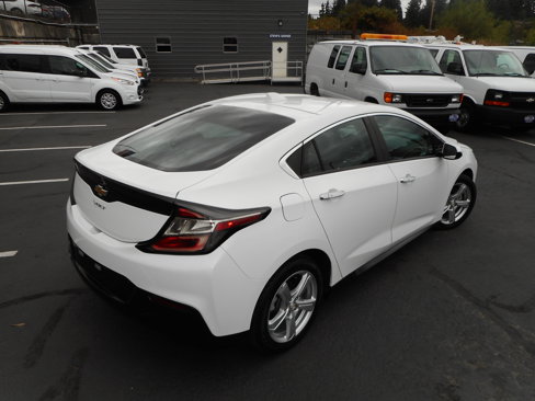 Used 2017 Chevrolet Volt LT image 8