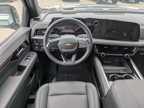 New 2026 Chevrolet Suburban LT image 14