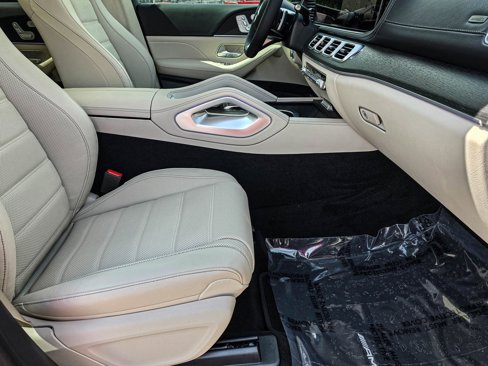 New 2026 Mercedes-Benz GLS 450 4MATIC image 48
