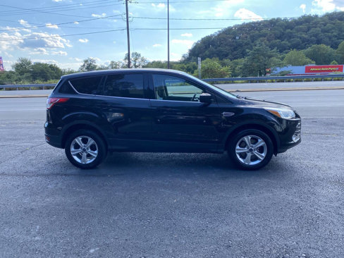 Used 2015 Ford Escape SE image 5