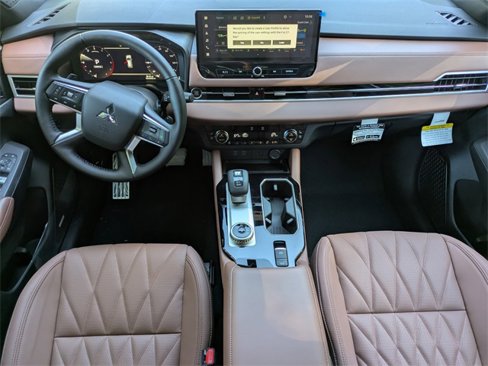 New 2025 Mitsubishi Outlander SEL image 15
