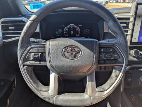 Used 2025 Toyota Tundra Limited image 23
