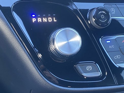 New 2026 Chrysler Voyager LX image 23