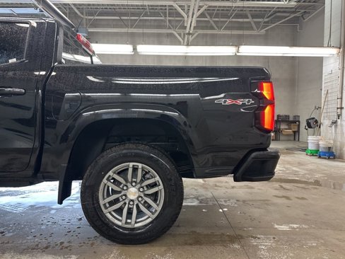 New 2025 Chevrolet Colorado LT w/ LT Convenience Package image 5