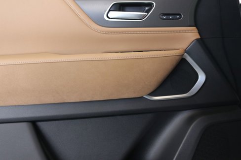 New 2025 INFINITI QX80 Luxe image 12