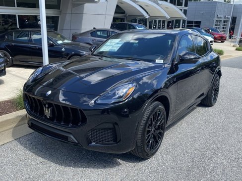 New 2025 Maserati Grecale Modena image 2