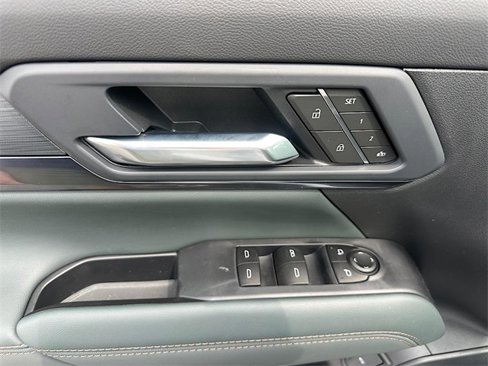 New 2026 GMC Terrain AT4 w/ Convenience Package III image 15