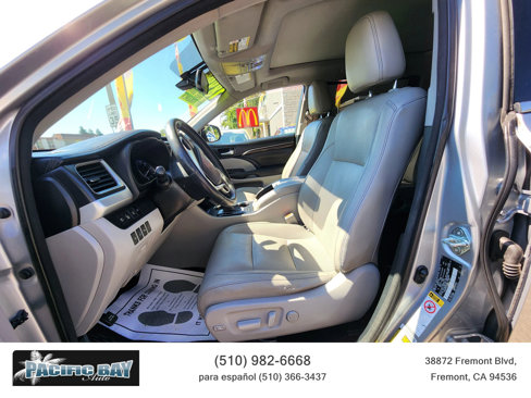 Used 2015 Toyota Highlander Limited Platinum image 15