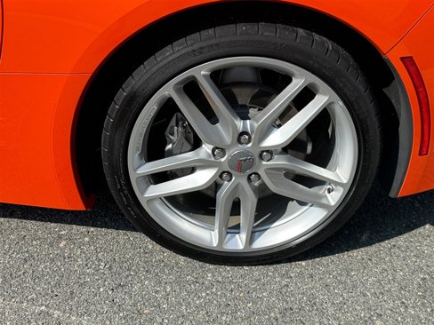 Used 2019 Chevrolet Corvette Stingray Coupe w/ 1LT image 20