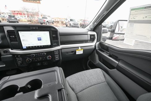 New 2025 Ford F250 XLT w/ Black Appearance Package image 26