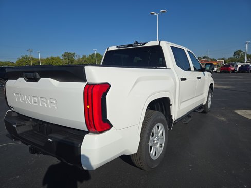 New 2026 Toyota Tundra SR image 7