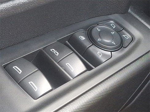 Used 2024 Chevrolet Silverado 2500 Custom w/ Custom Value Package image 28