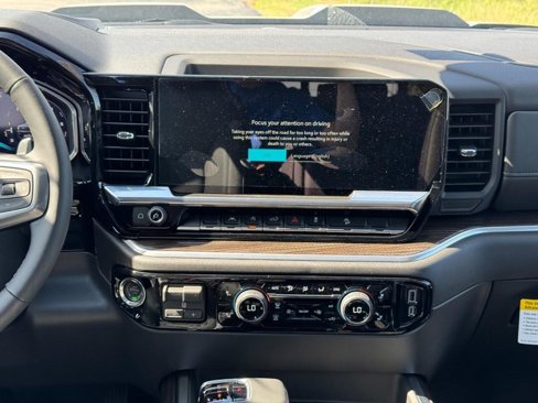 New 2026 Chevrolet Silverado 1500 LT Trail Boss w/ Convenience Package II image 9