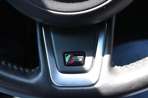 Used 2020 Jaguar F-PACE S image 29