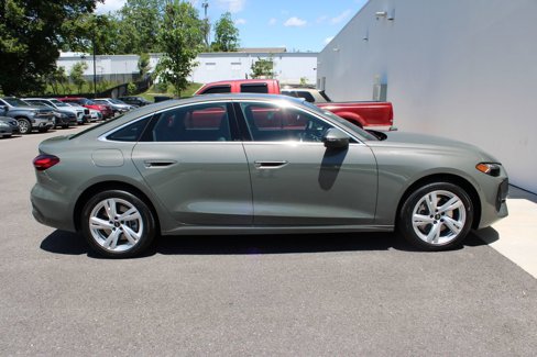 New 2025 Audi A5 2.0T Premium Plus image 9