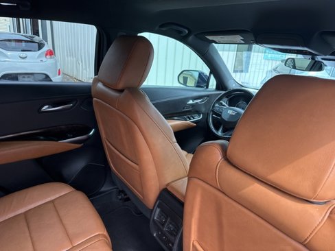 Used 2019 Cadillac XT4 Premium Luxury image 33